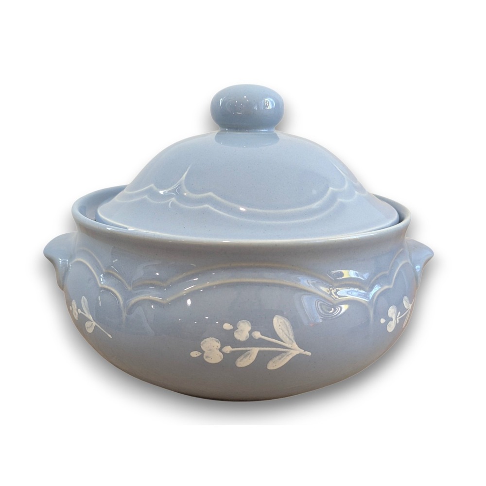 Pfaltzgraff Bouquet 2 Quart Casserole Dish Blue White Floral w/ Lid 8''